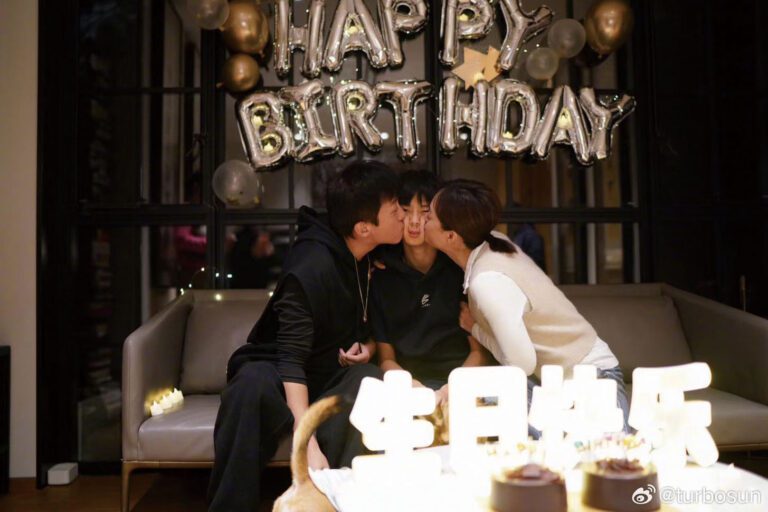 鄧超、孫儷一向恩愛，與孩子感情也很好。網上圖片