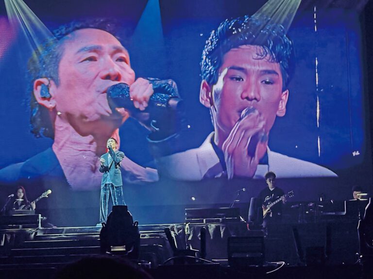 杜德偉以不同年代的經典作品訴說他四十年的樂壇心路歷程。