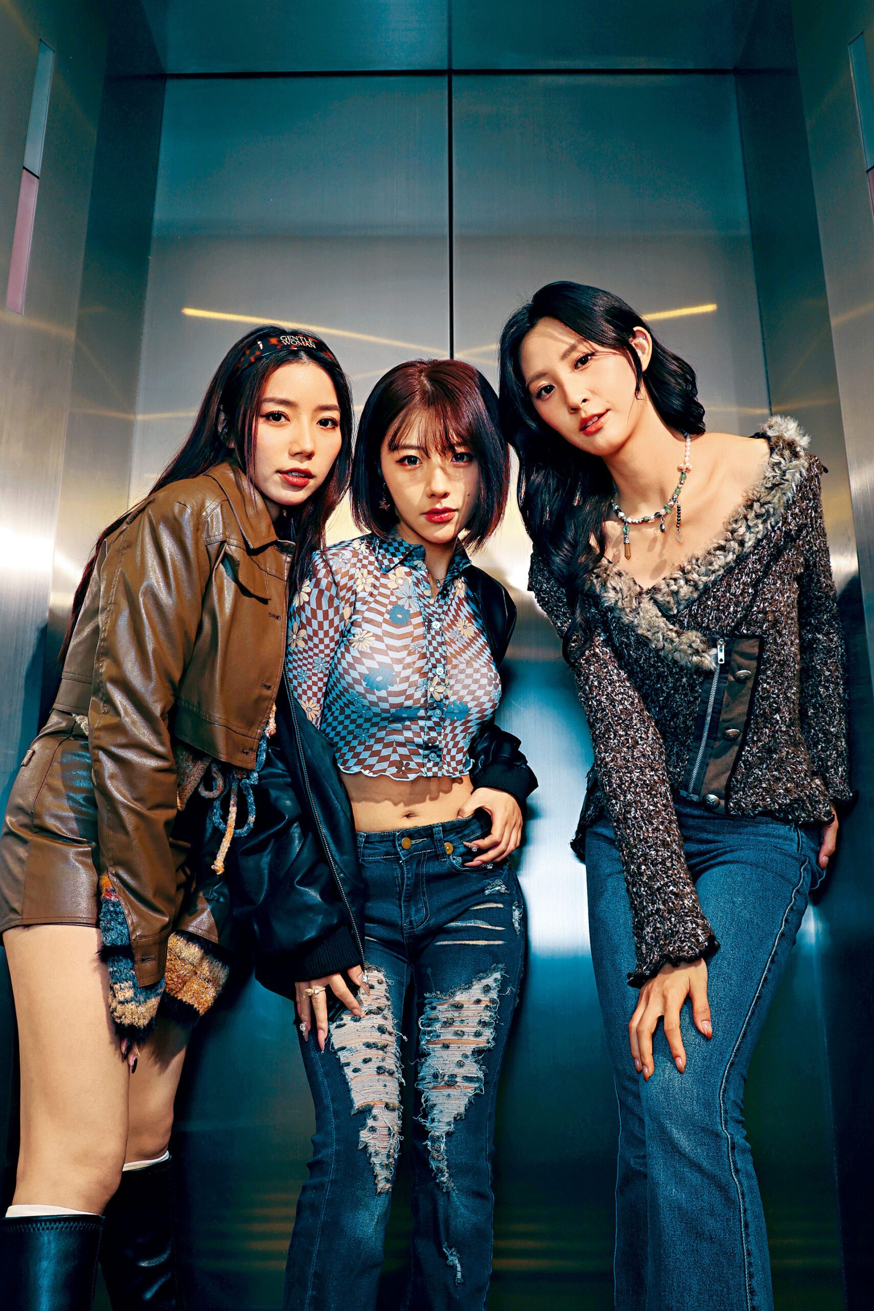 三位女孩初踏電影圈，由零開始學習。