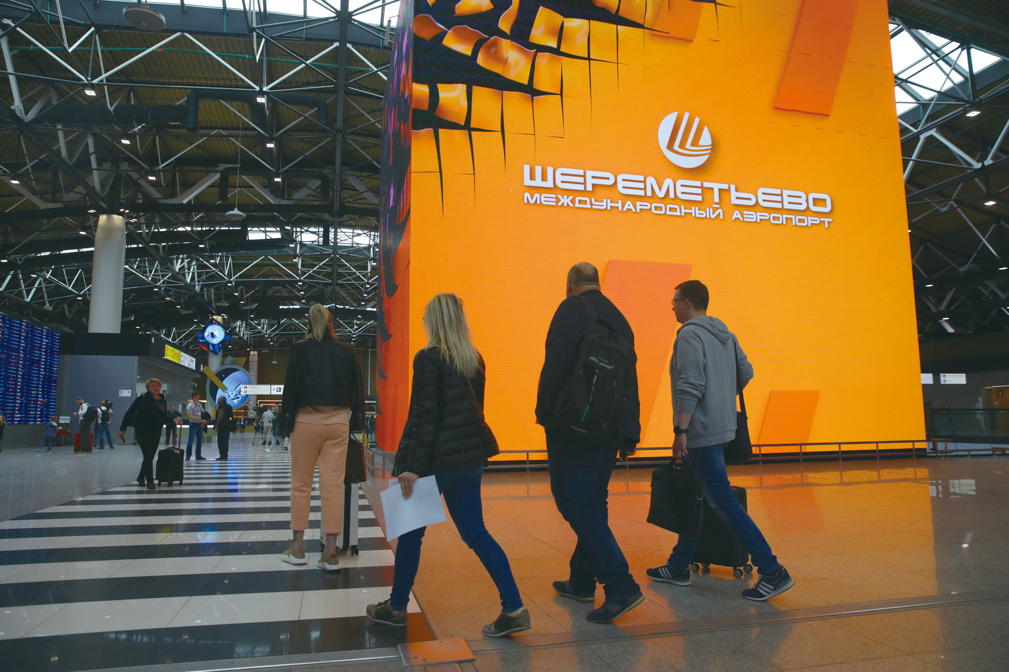 受烏克蘭無人機侵襲影響，俄羅斯首都莫斯科的謝列梅捷沃機場一度臨時關閉，圖為機場航站樓內景。新華社資料圖片