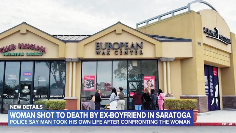 死者親友在案發地悼念。ABC7電視畫面