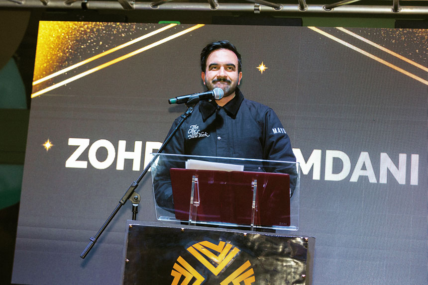 DSA成員在私訊中痛斥馬姆達尼為「階級敵人」。市長辦公室Flickr圖片