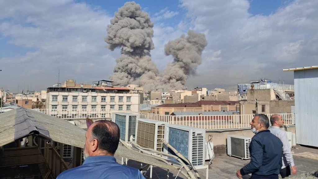 陳茂波:伊朗局勢或引發金融市場波動 港府備有預案並密切評估油價金價影響