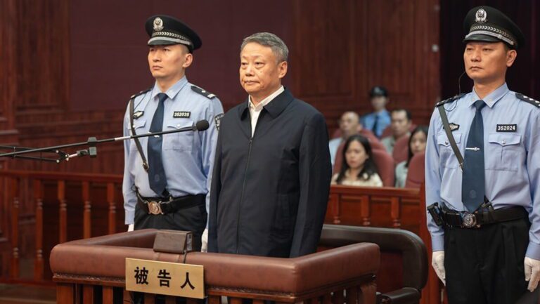 中國司法部原部長唐一軍受賄1.37億　一審判無期徒刑