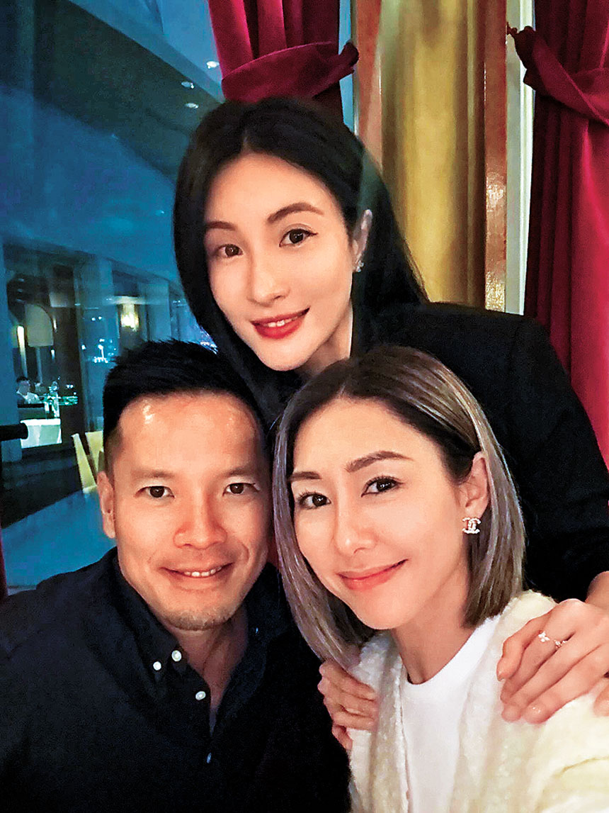 與定欣份屬好友的林夏薇（中），是目前仍有經理人合約的視后級花旦，