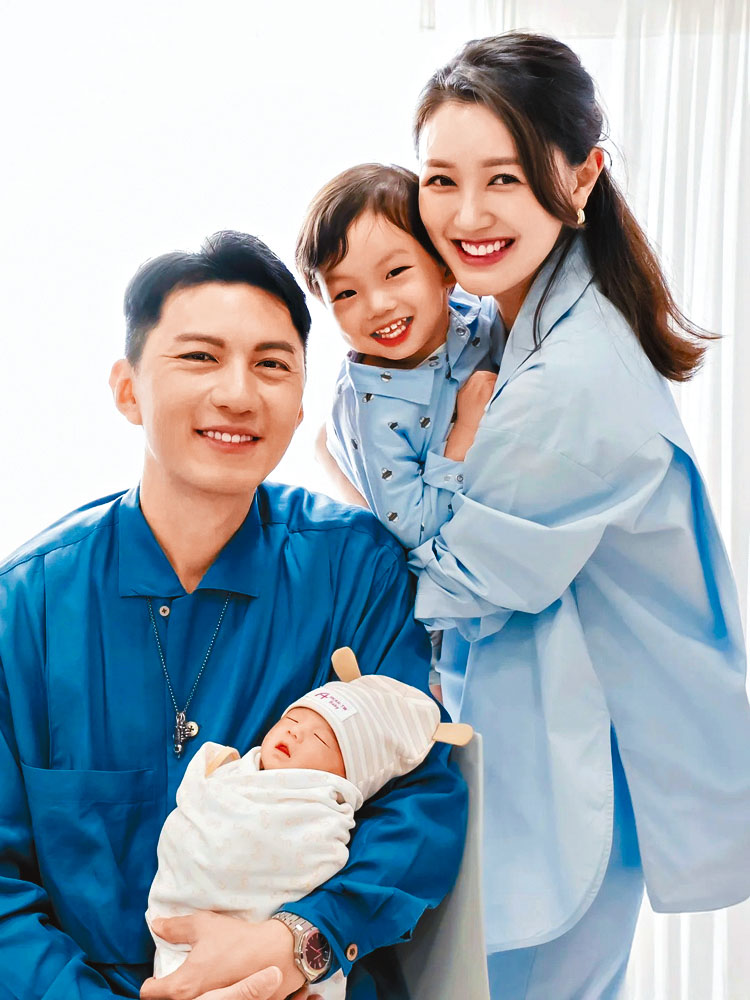 張寶兒同袁偉豪育有兩個囝囝，她認為以認真態度身教囝囝好重要。