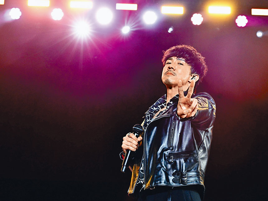 演員的光環沒有掩蓋阿聰對唱歌的熱誠。