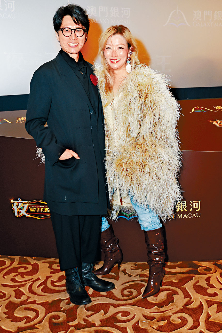 Sammi除夕要陪媽媽食團年飯,未能跟子華的大隊落區謝票。