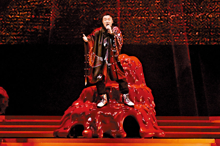 Eason則獲得100萬元人民幣一次性獎勵。