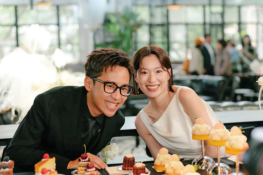 二人共同走進了婚姻的殿堂。網上圖片