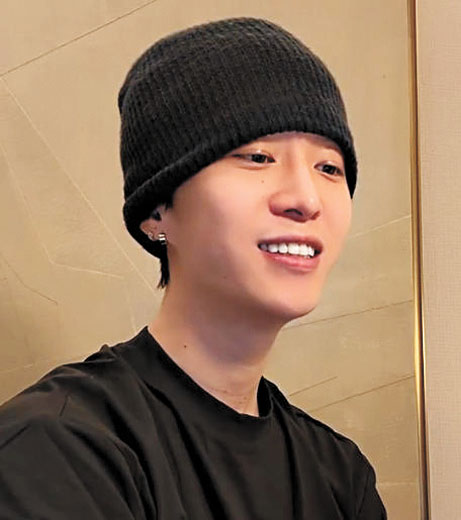 范丞丞在直播中分享近況。網上圖片