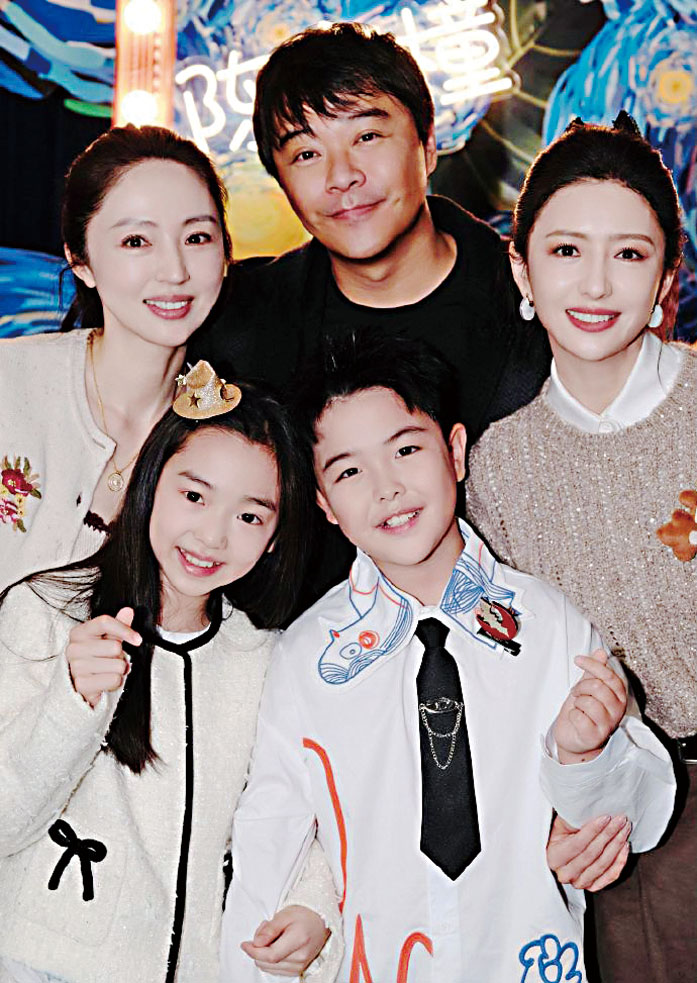 圖為董璇（左1）分享的合照。網上圖片