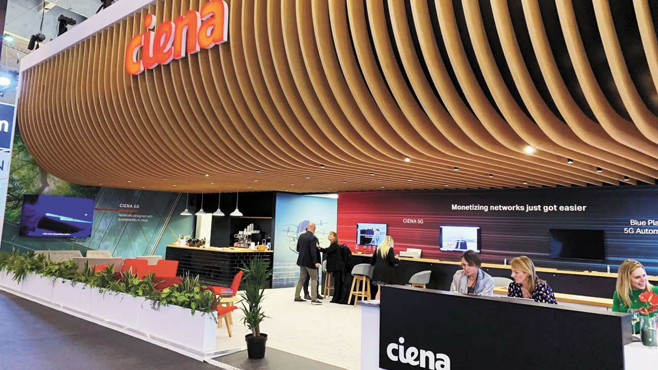 Ciena成立於1992年，是全球光通訊設備供應商。網上圖片