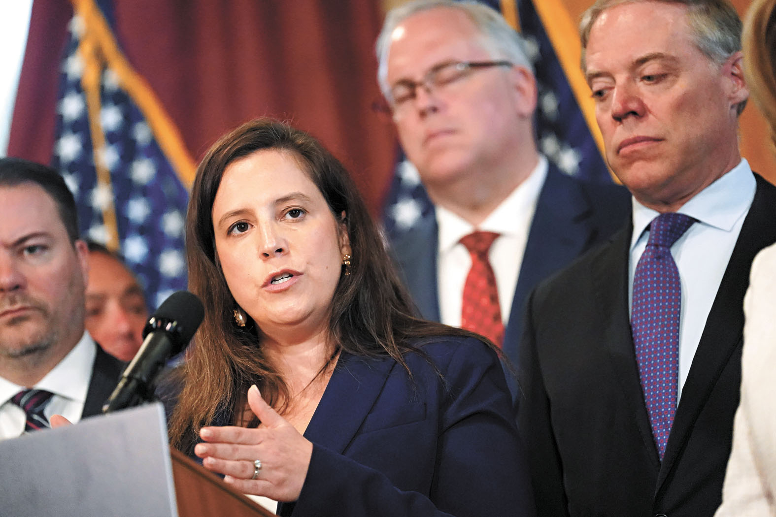 斯蒂芬尼克質疑市衛生局員工是否違反了民權法。   Cindy Schultz /紐約時報