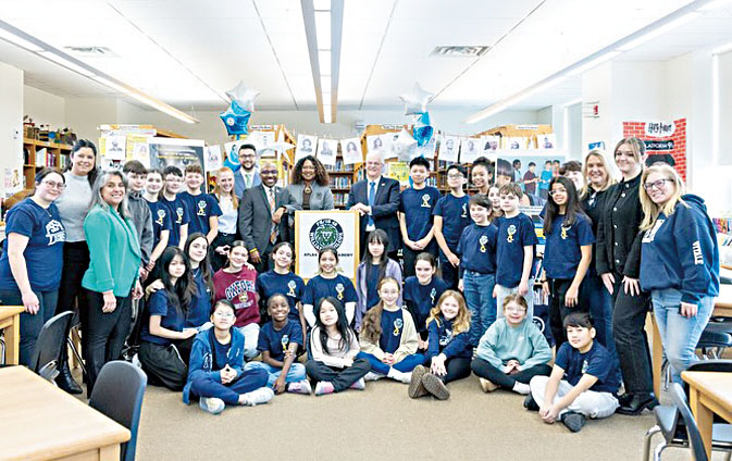 麥文瀚3日啟動第十屆預防欺凌年度活動 。	 圖片來自麥文瀚臉書