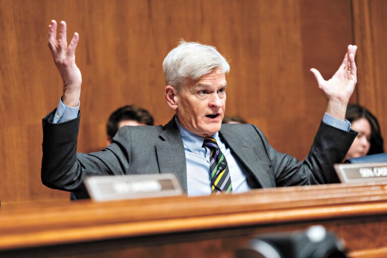 卡西迪致函馬姆達尼，警告紐約市面臨被撤銷22億元聯邦撥款的風險。 Eric Lee/紐約時報