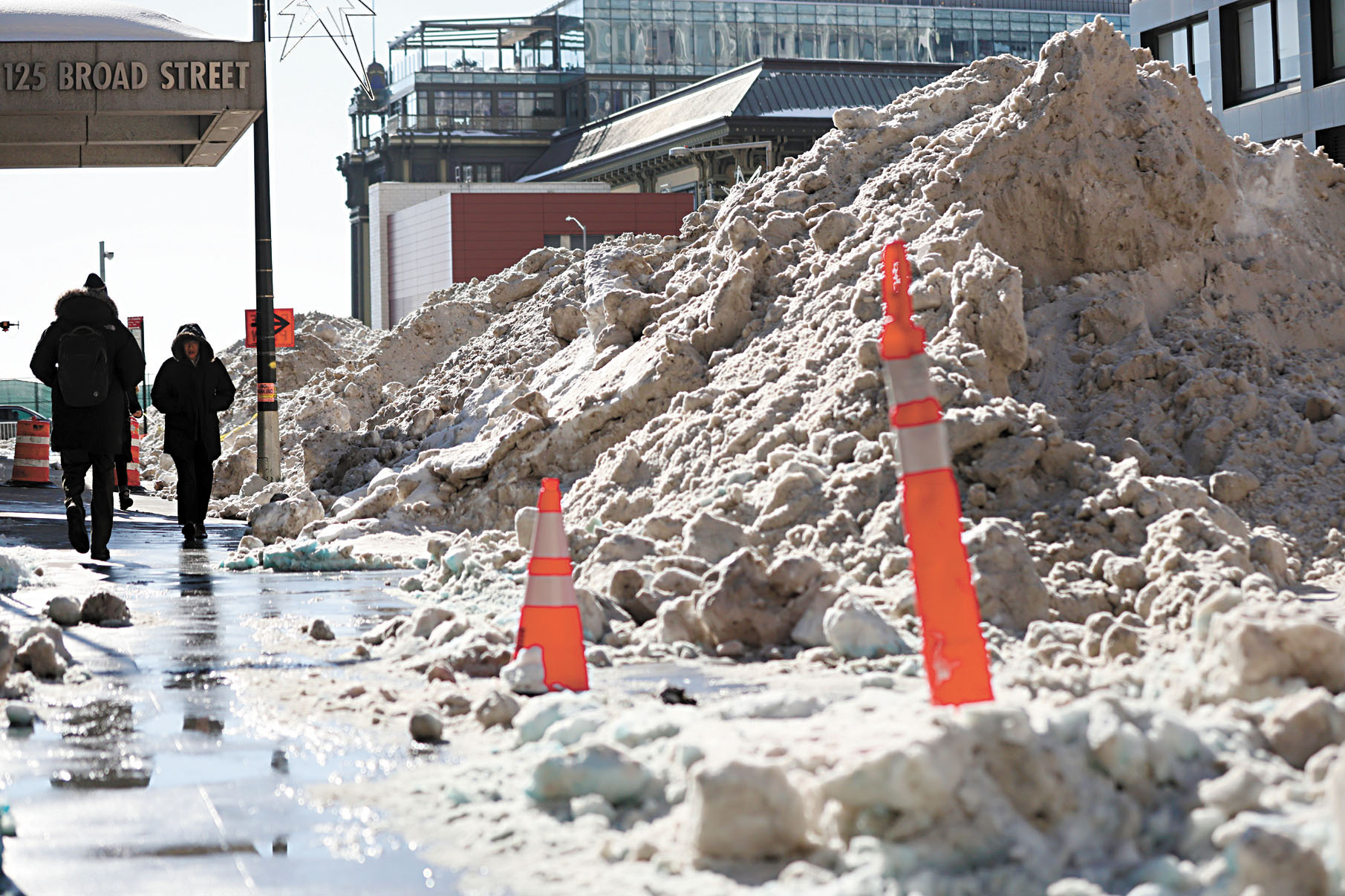 積雪清理工作的混亂引發市議會關注。Heather Khalifa/紐約時報