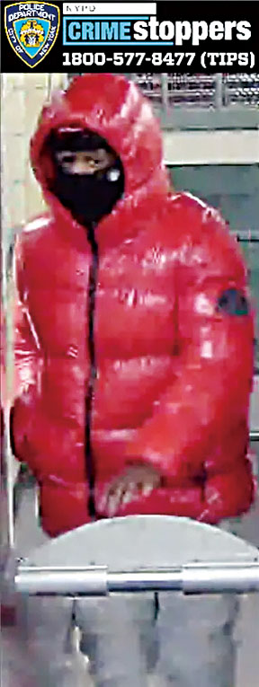 警方目前正通緝涉案疑犯。    NYPD