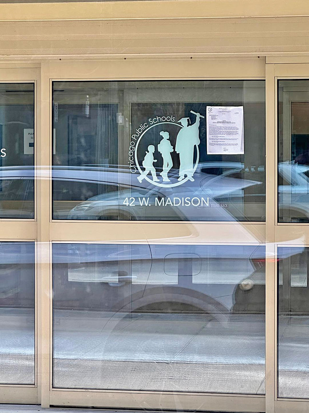 全美第三大的芝加哥公立學校CPS ,迄今芝市長尚無法找到適當的領導人。 梁敏育攝