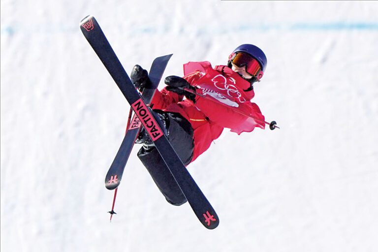 谷愛凌2022年2月在北京冬奧會自由滑雪比賽。美聯社資料圖片