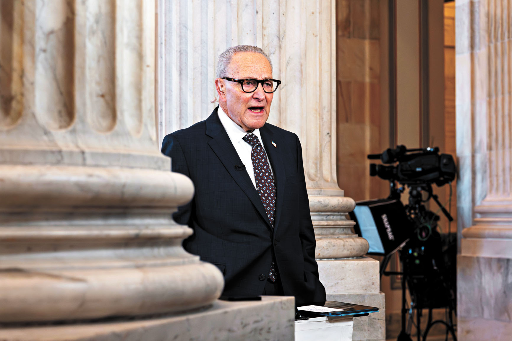 參院民主黨領袖舒默稱，民主黨提出的要求關乎民眾基本權利和安全。美聯社