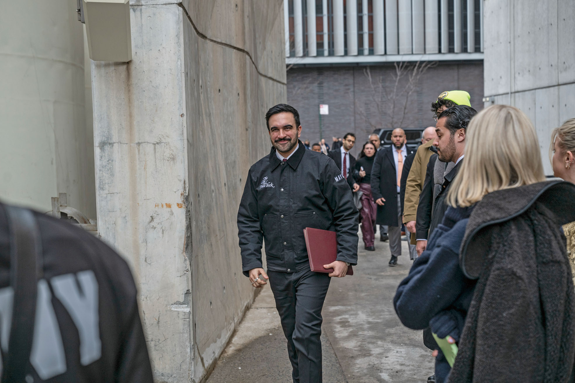 馬姆達尼強調，美國民眾渴望解決生活成本危機及追求和平，而非陷入另一場追求政權更迭的戰爭。Victor J. Blue/紐約時報