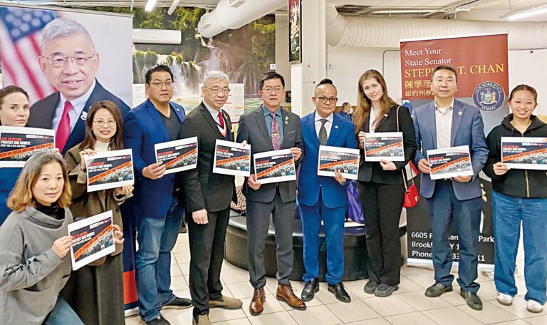 右七起至右四)趙靖桉、鄭永佳、陳學理、以及黃偉靈等部分出席28日活動嘉賓合影。