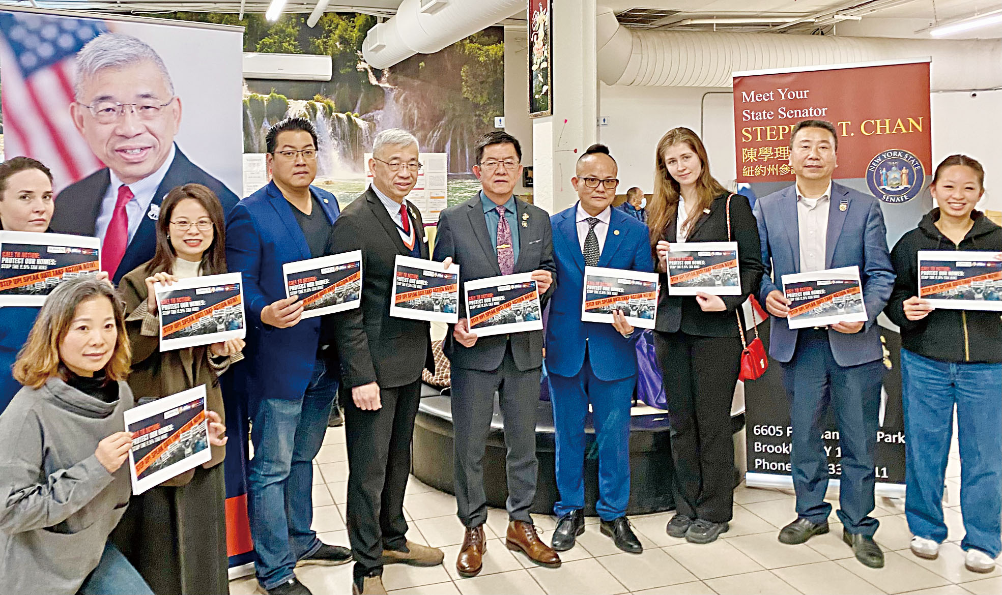 右七起至右四)趙靖桉、鄭永佳、陳學理、以及黃偉靈等部分出席28日活動嘉賓合影。