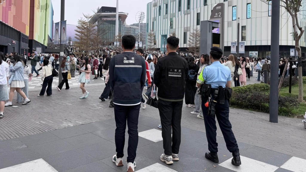 SEVENTEEN啟德演唱會期間 多部門聯合執法打擊違法活動
