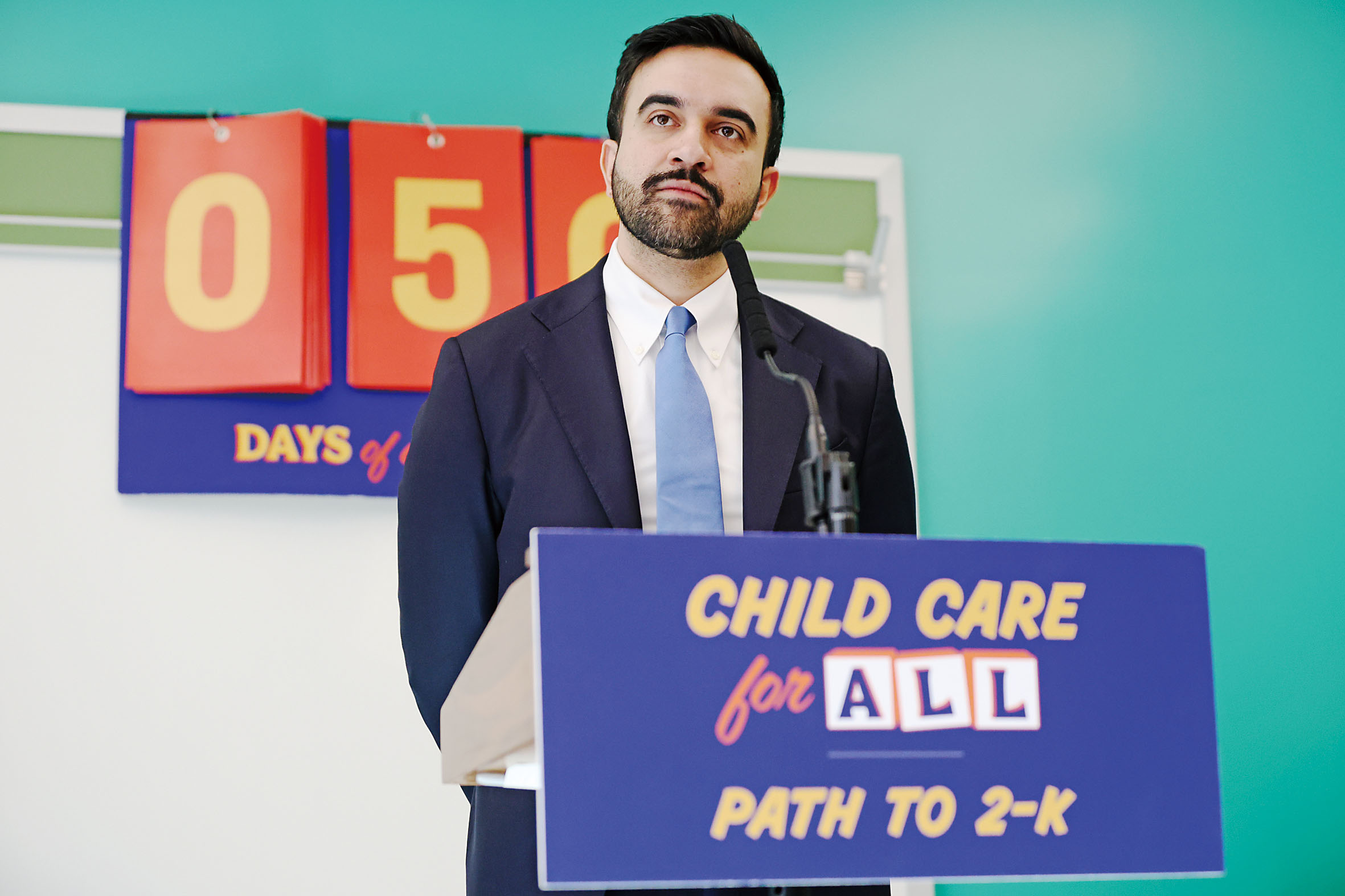 馬姆達尼正試圖透過提高富人與企業稅率，應付競選期間承諾的各項福利政策。 Heather Khalifa/紐約時報