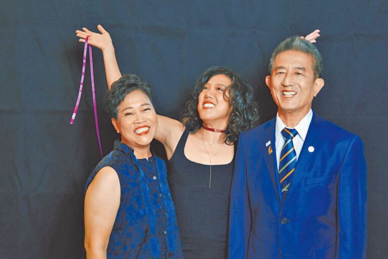 李竺芯跟父母感情深厚。網上圖片