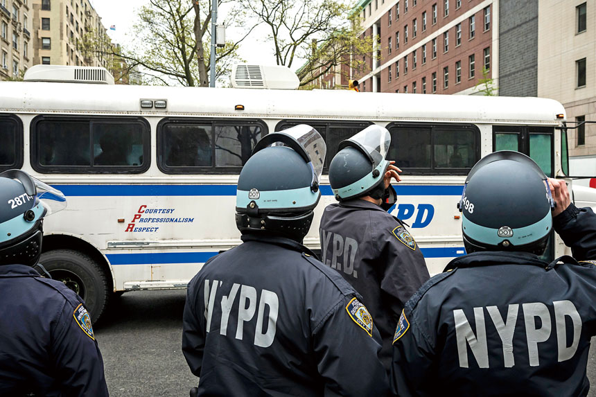 法律援助協會指出,紐約市警務處是導致市府支付最多和解金的部門。 Karsten Moran/紐約時報