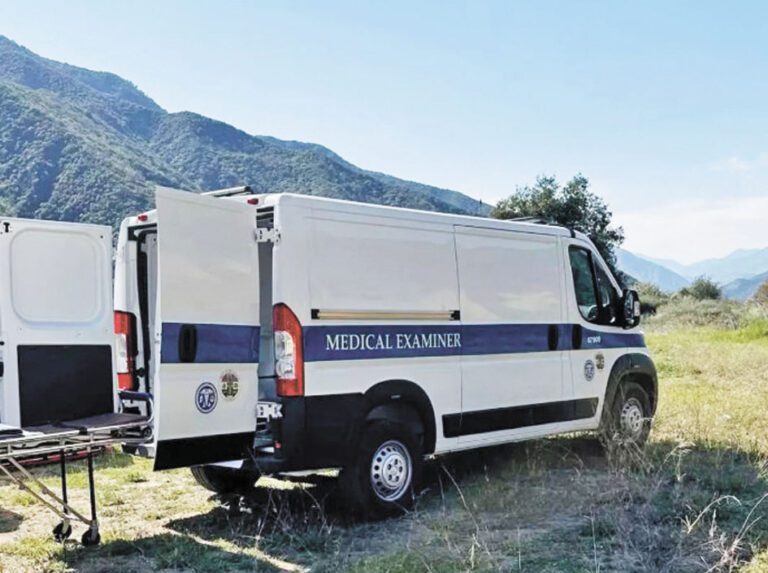 一名年輕母親徒步旅行時，被聖蓋博河湍急河水捲走，不幸身亡。聖迪瑪斯山區救援隊