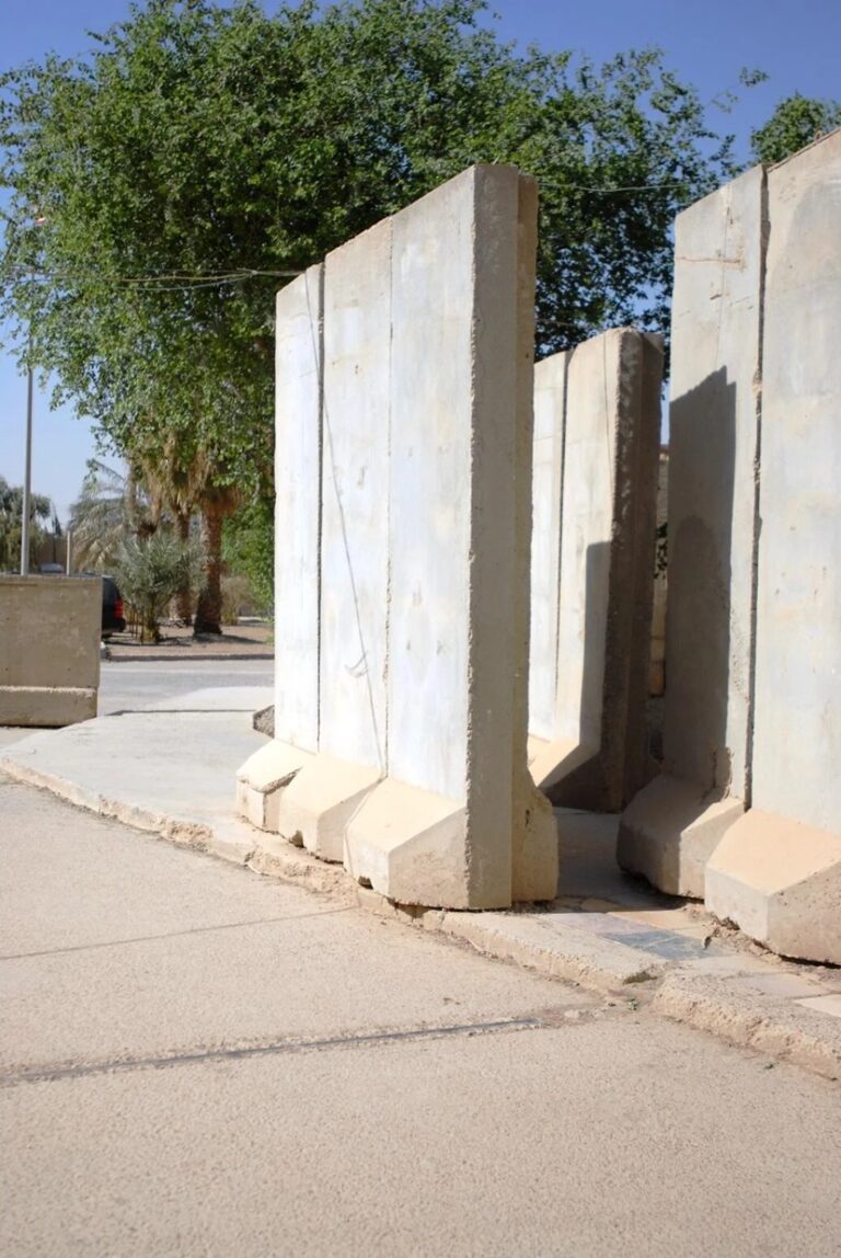 美軍質疑科威特臨時辦公空間防禦力 駐軍遭伊朗襲身亡