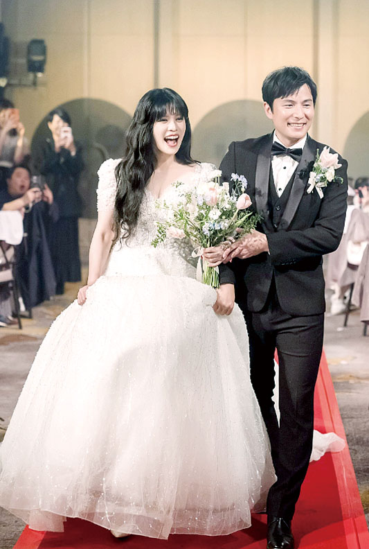 孫協志與夏宇童在2月14日情人節補辦婚宴,如今傳出孫媽媽當天缺席婚禮。網上圖片