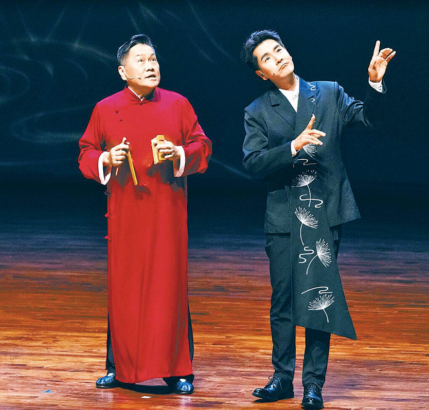 王傳一（右）與朱德剛在相聲脫口秀《壹加一剛好比三小》台中首演火力全開。網上圖片