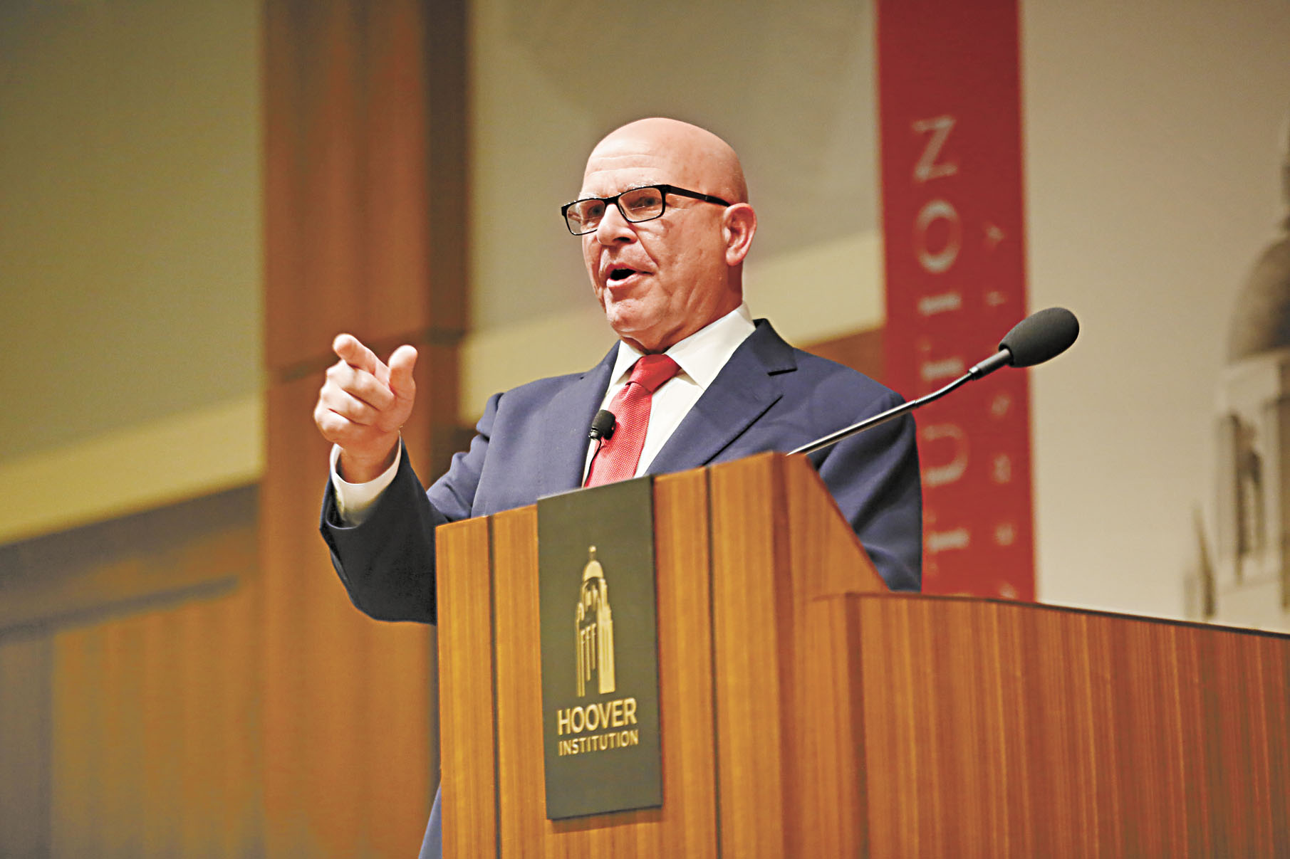 史丹福大學胡佛研究中心高級研究員麥克馬斯。胡佛研究中心