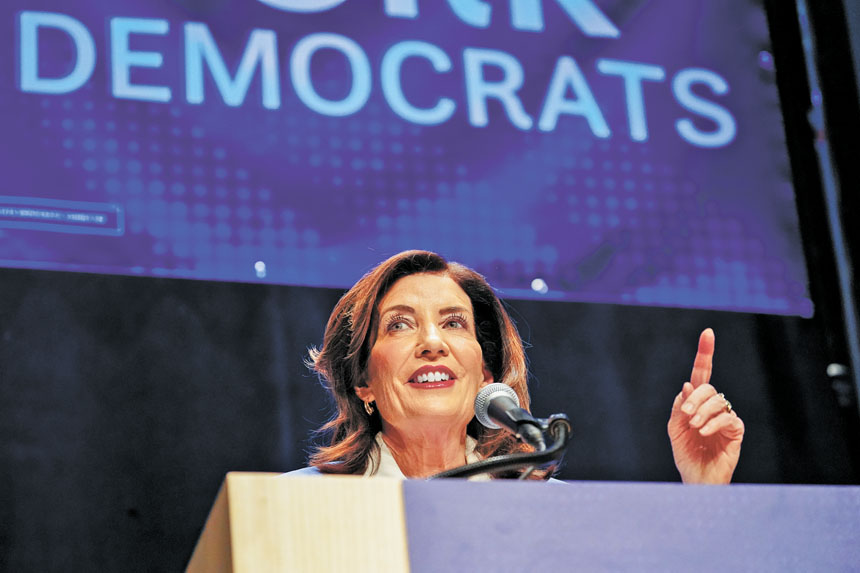 胡楚的個人好感度持續保持正值。 Cindy Schultz/紐約時報