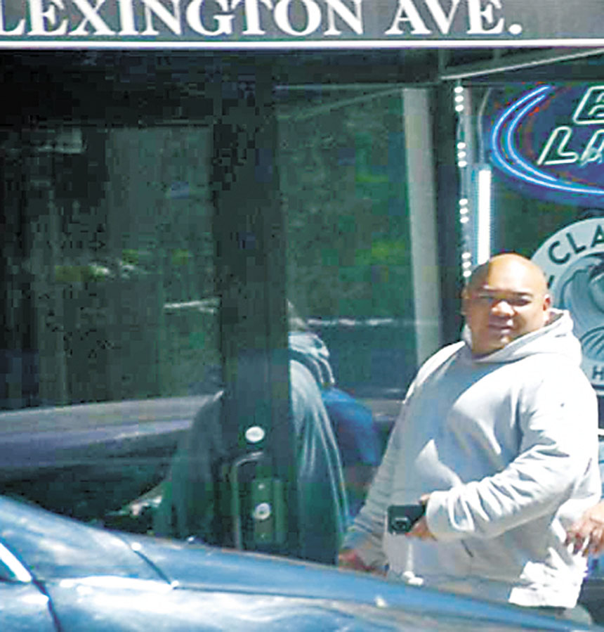 執法人員在2023年5月31日拍攝的被告胡真的照片。紐約東區聯邦檢察官辦公室提供