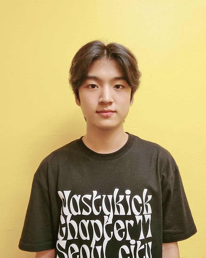 南韓年輕演員Oh Ja Hun榮獲最燦爛新星獎。