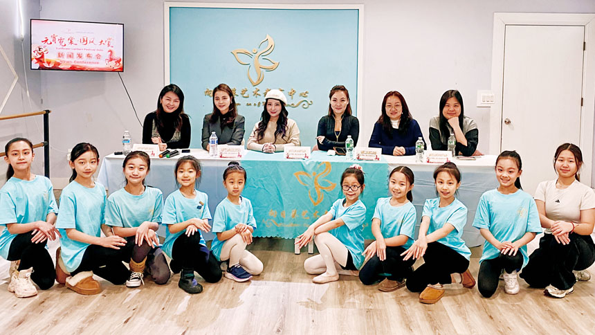 楊麗(後排右三)與謝曉瓊(後排右二)等嘉賓5日呼籲民眾出席8日活動共慶。