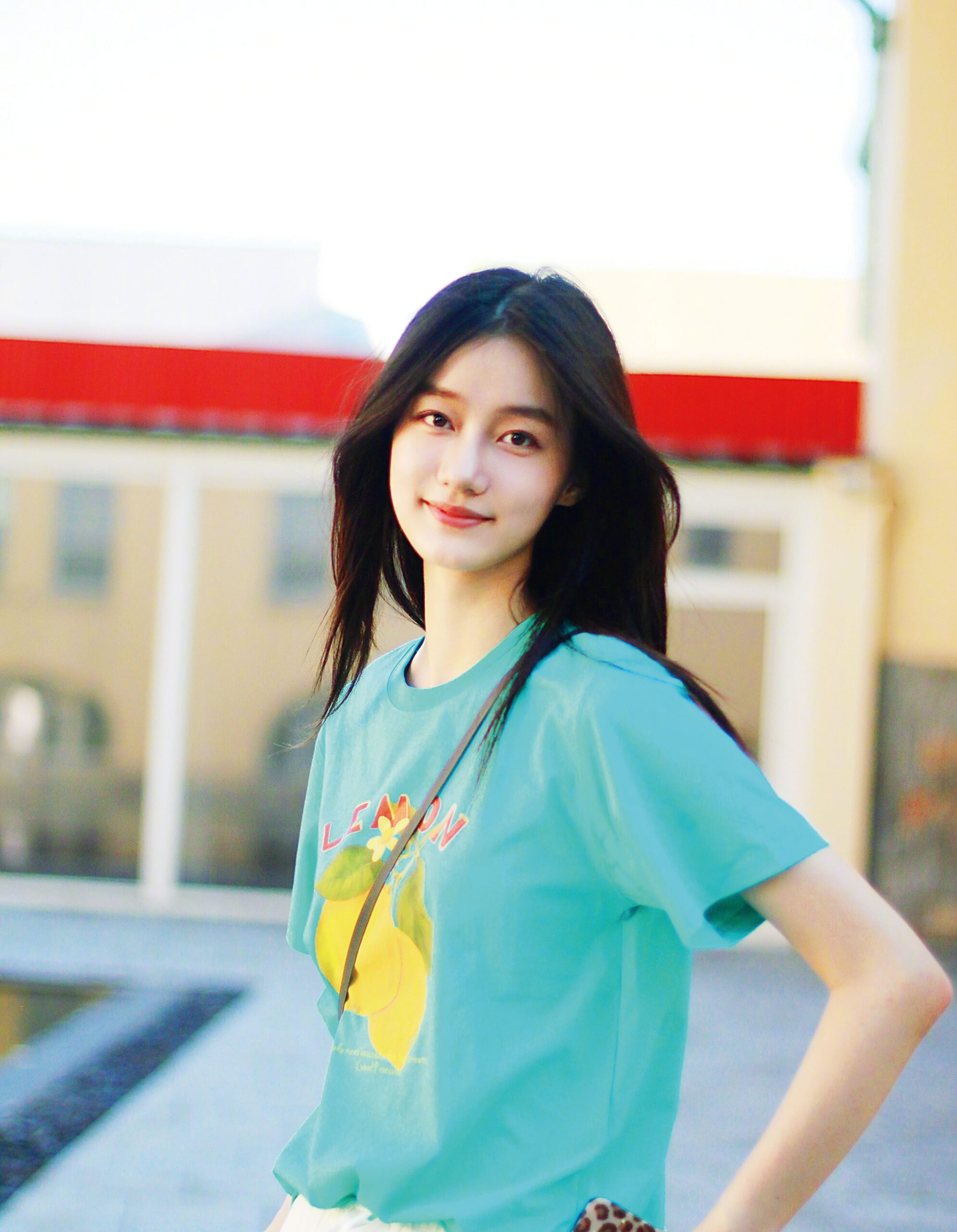 紀姿含 .c2/c3 紀姿含少時曾在《甄嬛傳》中飾演溫宜公主，如今已成長得亭亭玉立。網上圖片