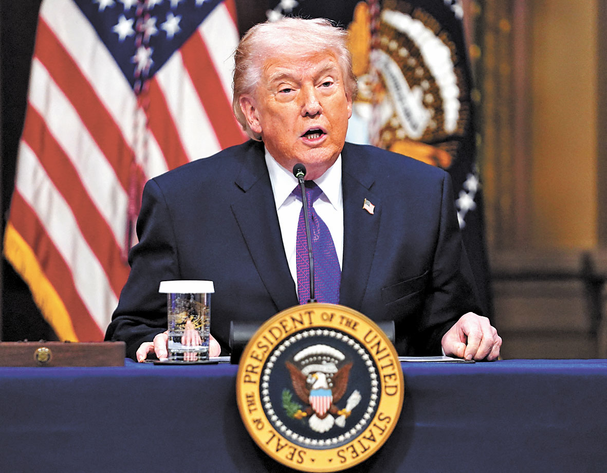 特朗普形容穆傑塔巴是羽量級人物。路透社資料圖片