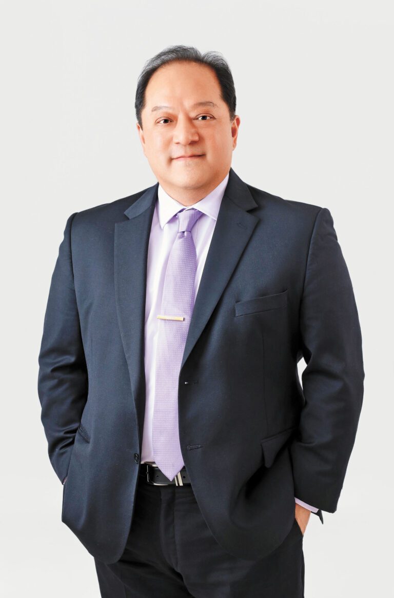 紐約州各項公職競選啟動紐約亞裔皇后區共和黨主席王紹權呼籲 亞裔共和黨員踴躍為候選人聯署。