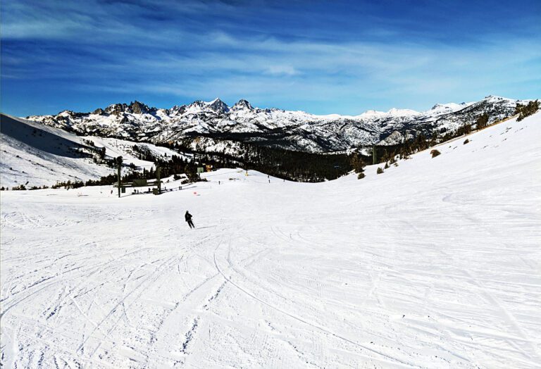 加州未追蹤滑雪死亡意外，也沒有觸發調查的機制。美聯社資料圖片