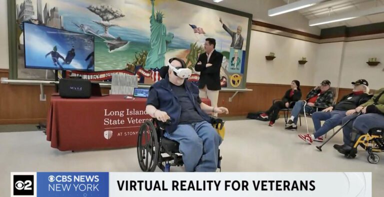 長島退伍軍人之家是全美首家把VR技術納入治療的養老院。CBS紐約截圖