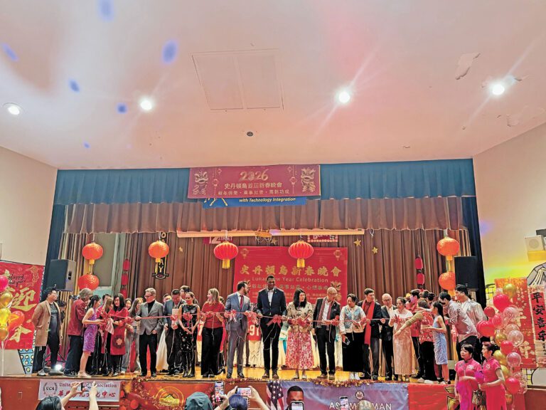 福爾等議員為活動主持了剪綵儀式。