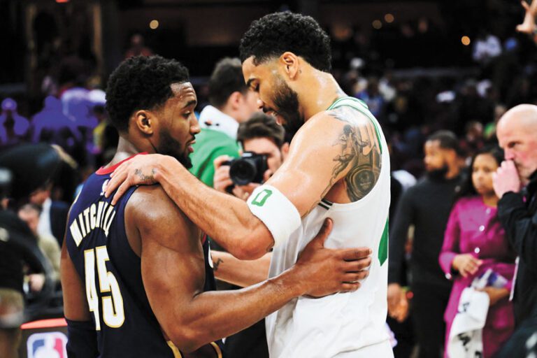 塔圖姆（右）與米切爾情誼深厚。路透社