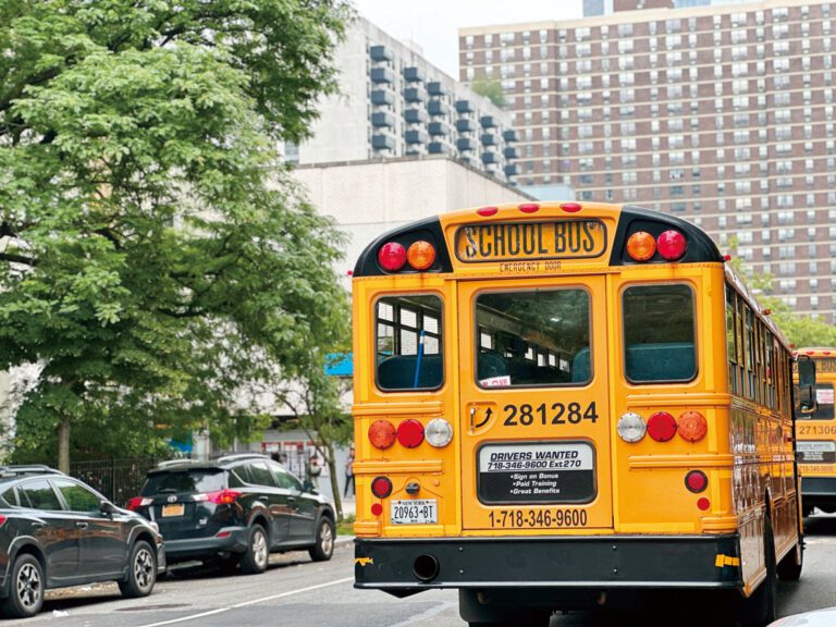 紐約公校校車。