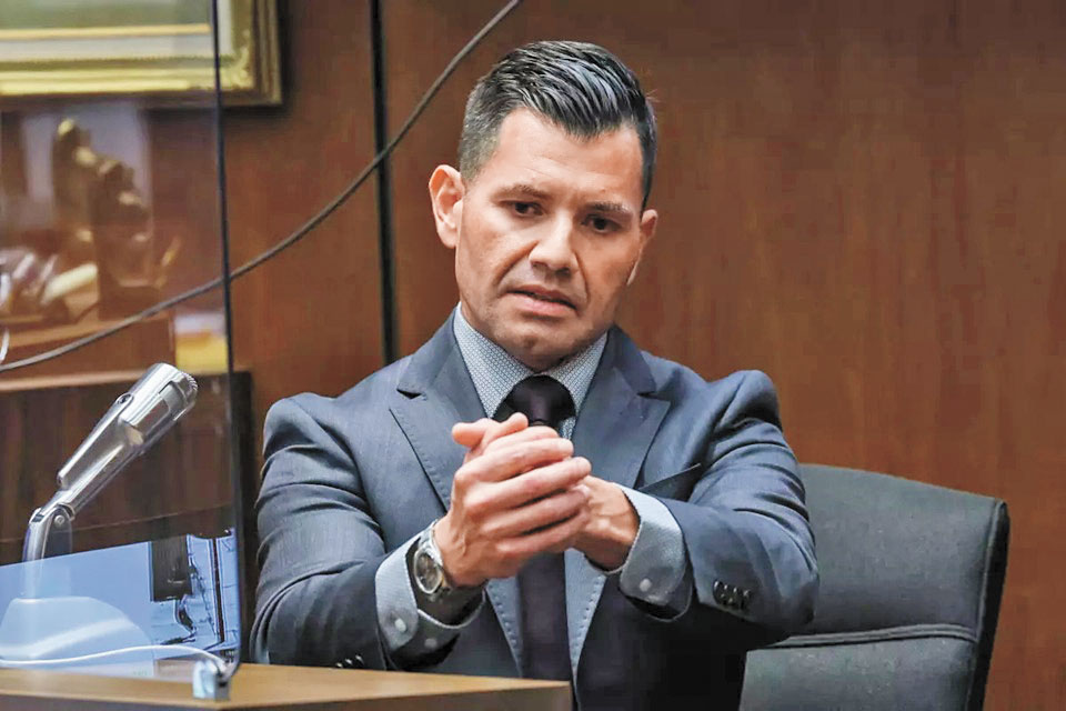 前惠提爾警官穆里略去年11月出庭為自己辯護。洛杉磯時報